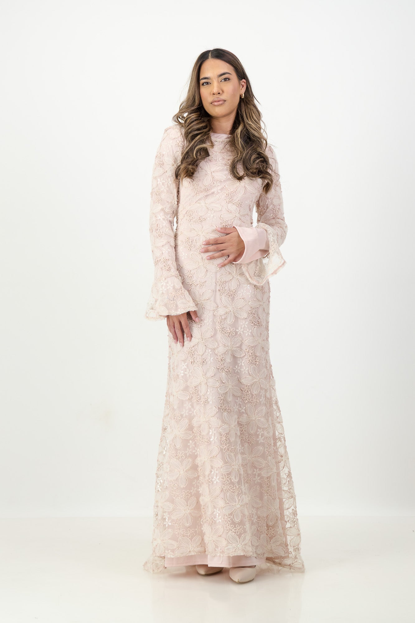 The Lujain Dress in Blush