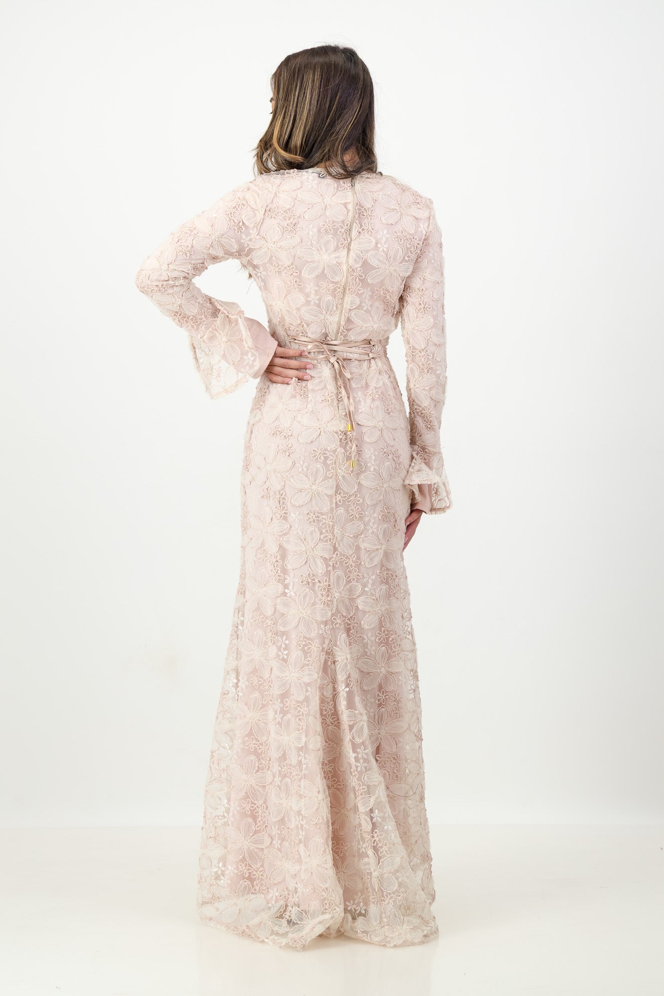 The Lujain Dress in Blush