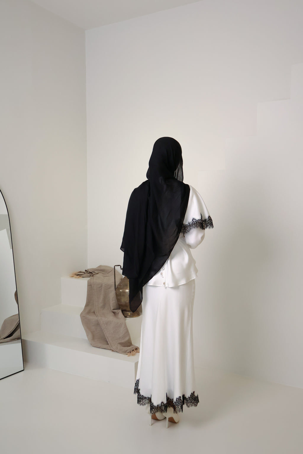 HANEEN SET in VANILLA CREAM