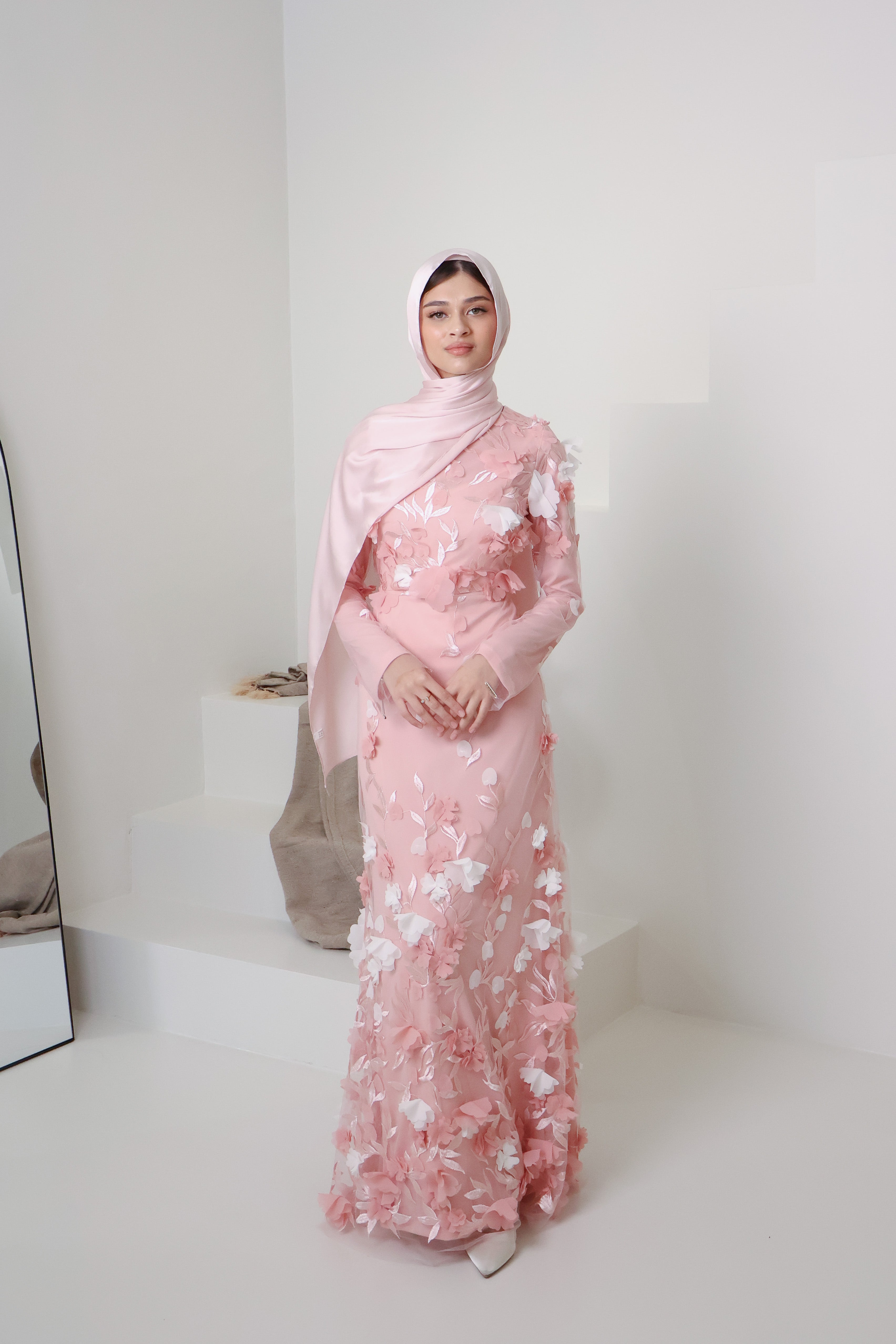 JOURI BLOOM GOWN in BLUSH