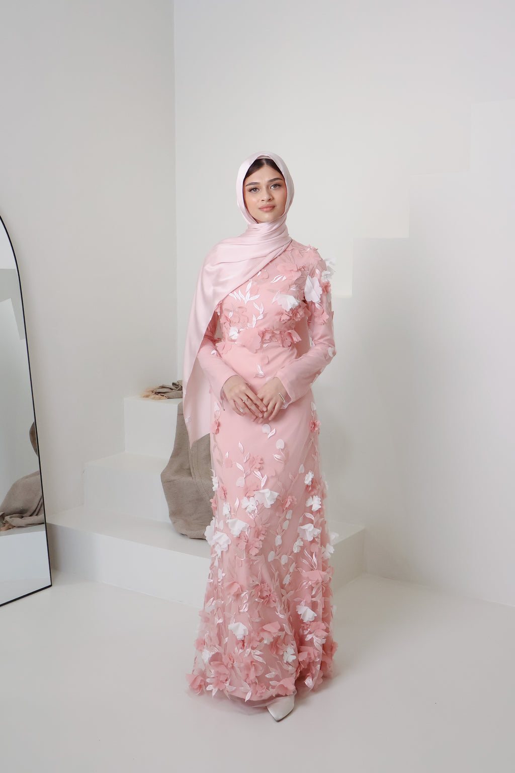 JOURI BLOOM GOWN in BLUSH
