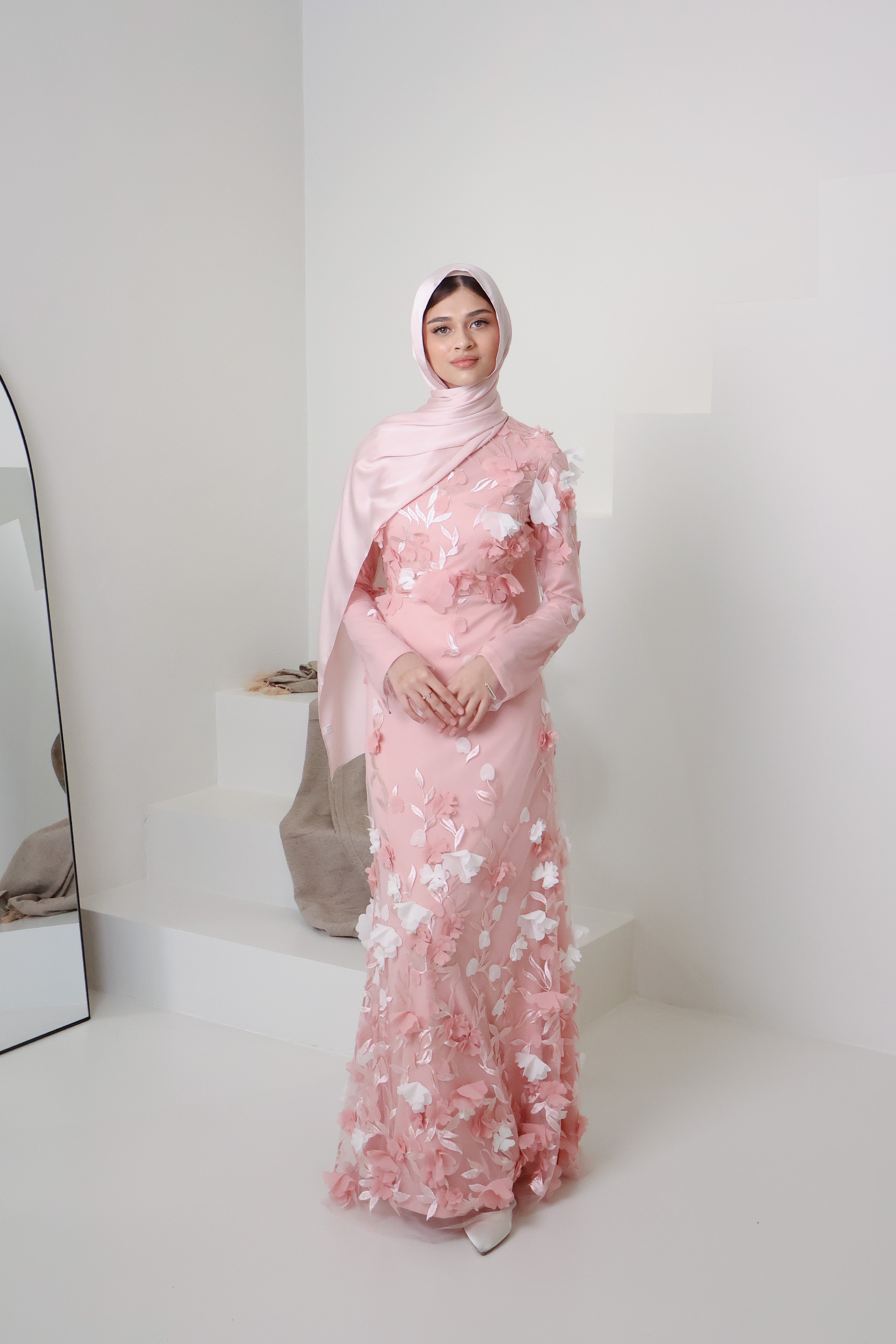 JOURI BLOOM GOWN in BLUSH
