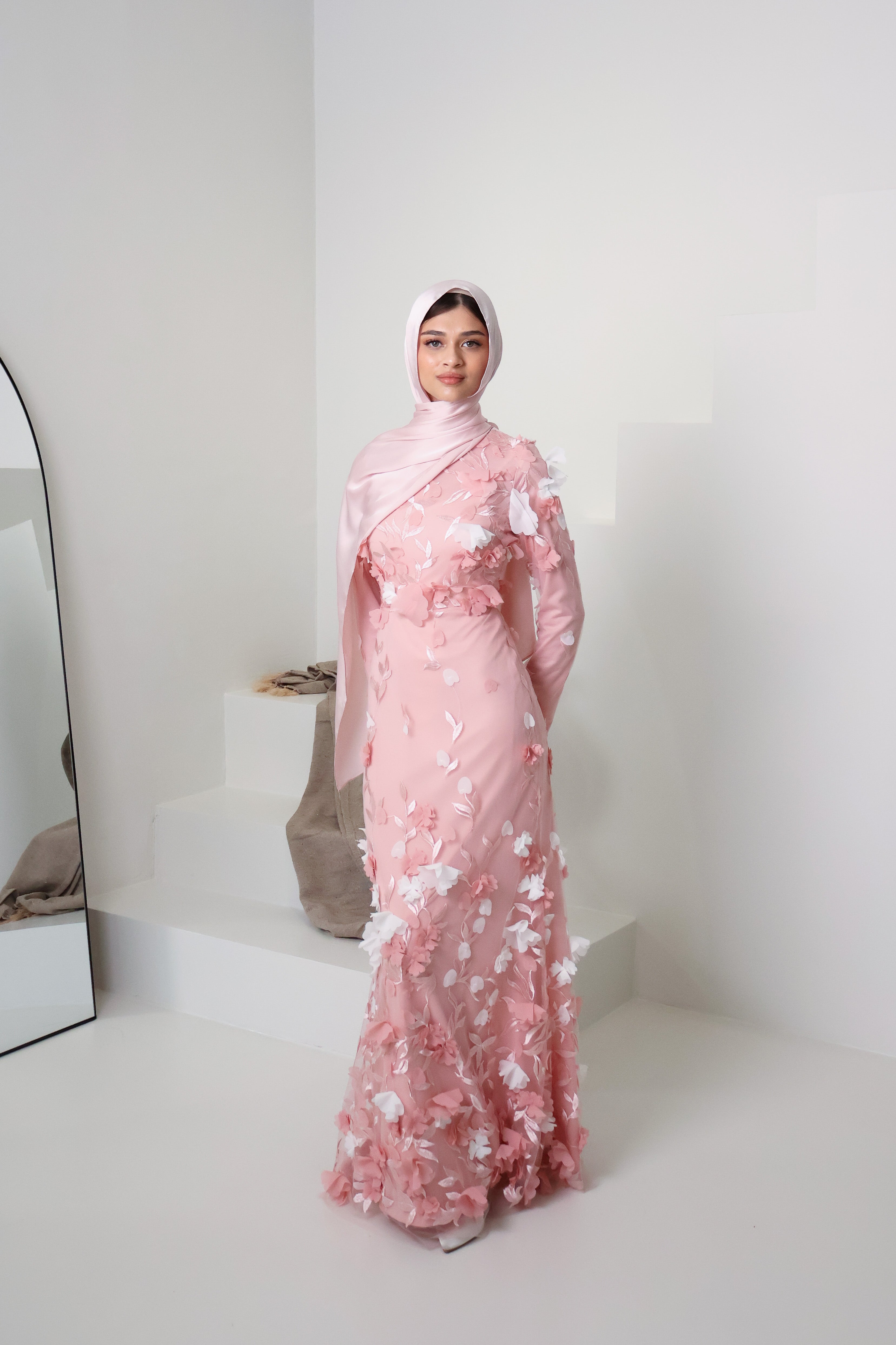 JOURI BLOOM GOWN in BLUSH