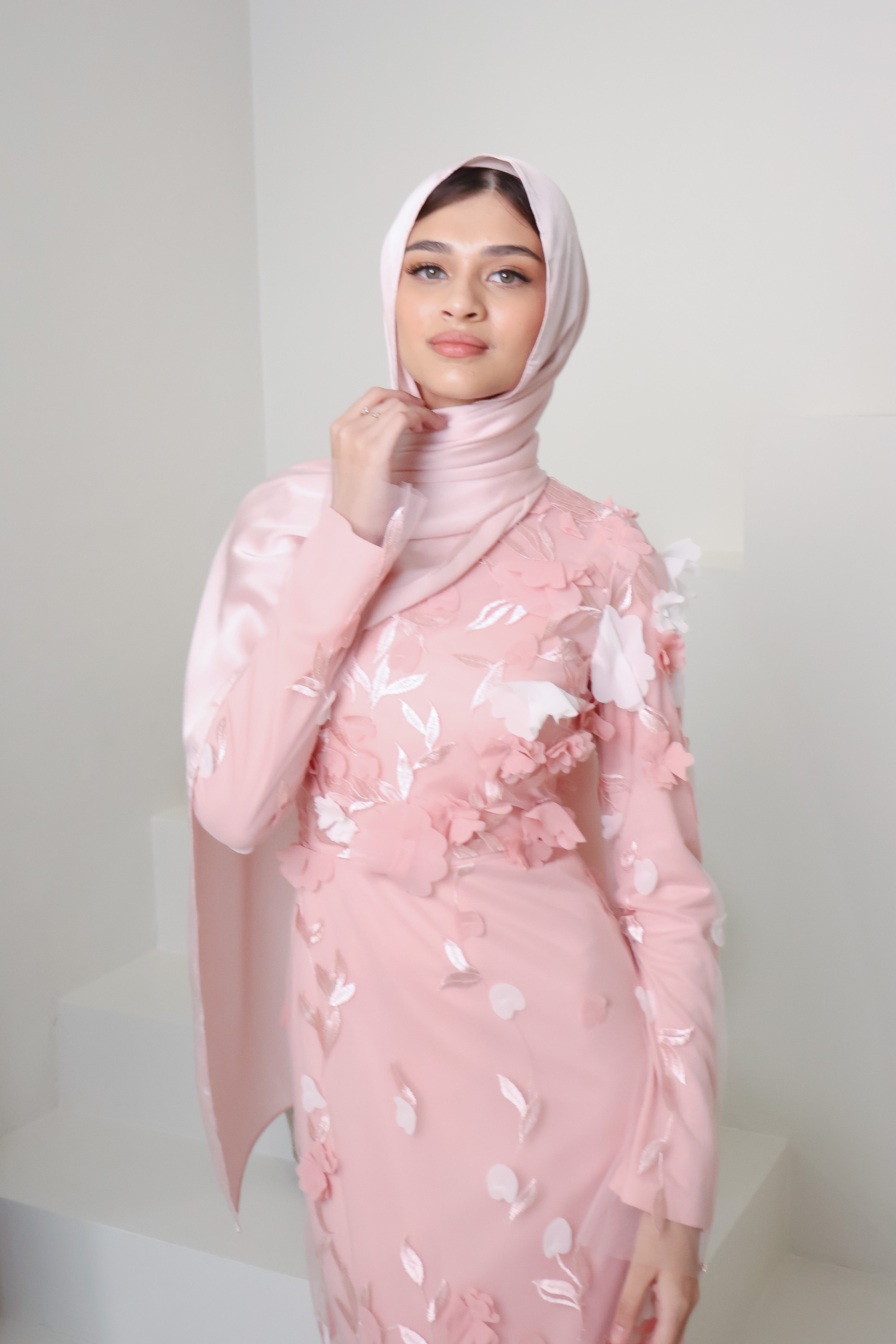 JOURI BLOOM GOWN in BLUSH