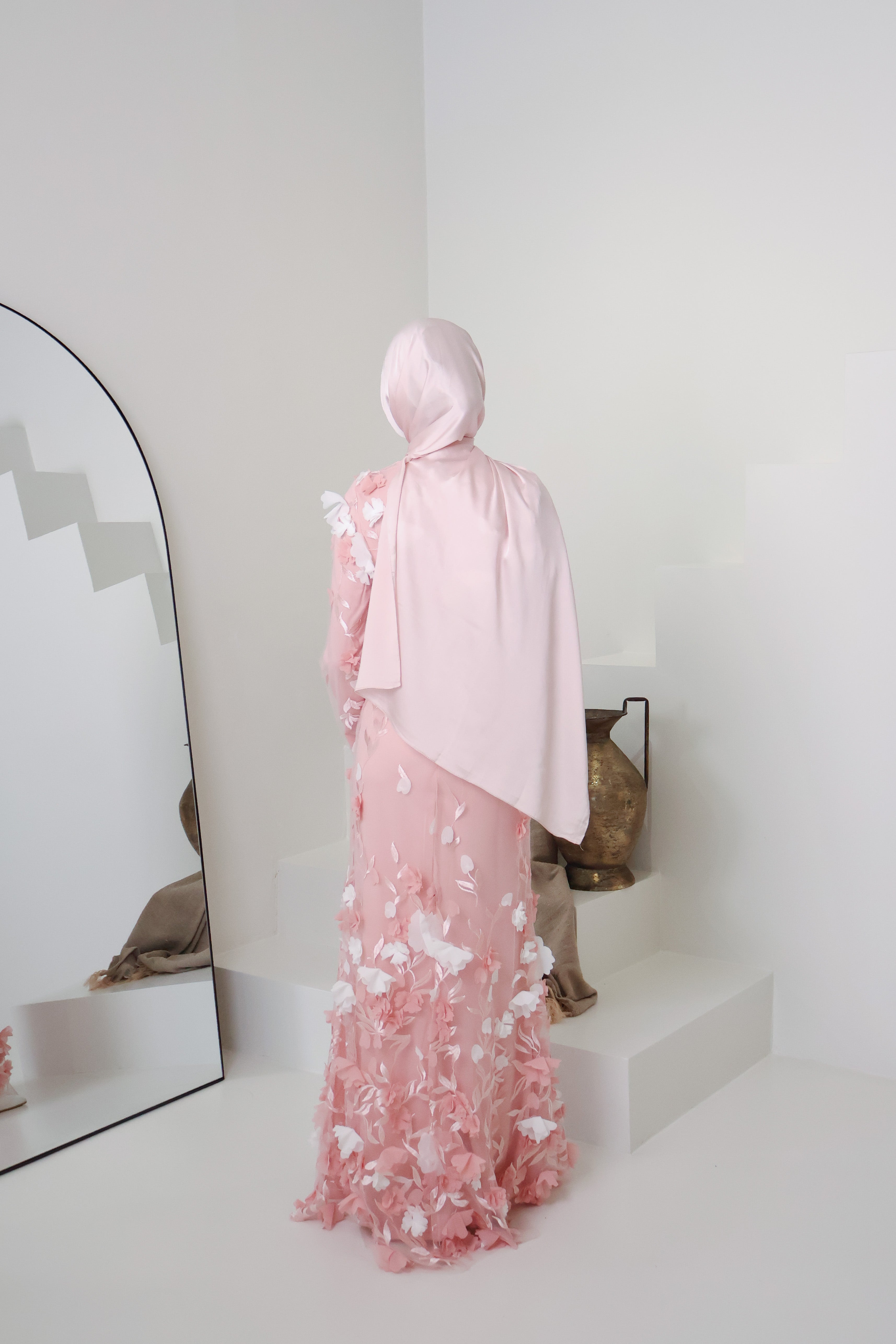 JOURI BLOOM GOWN in BLUSH