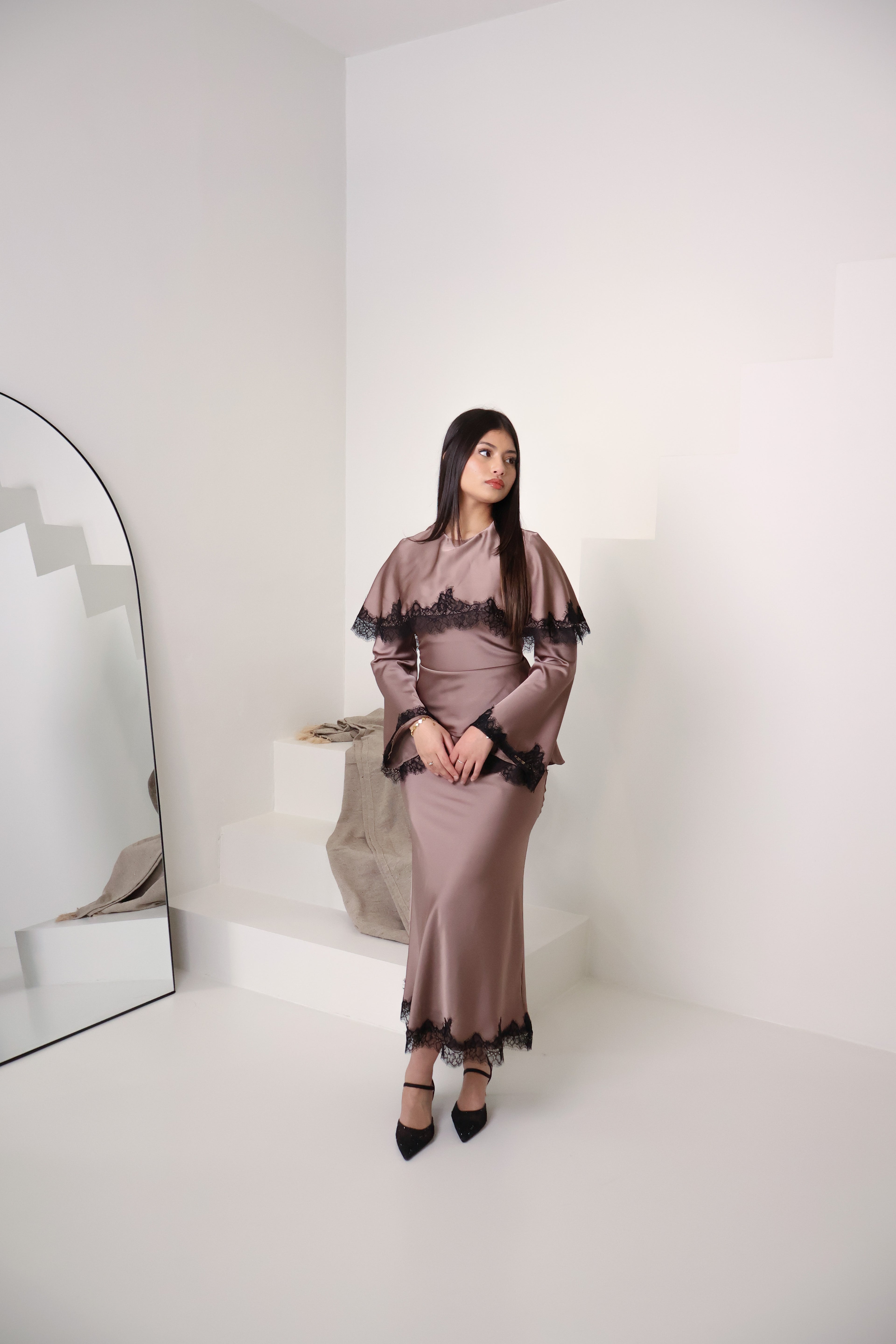 HANEEN SET in COCOA CREAM
