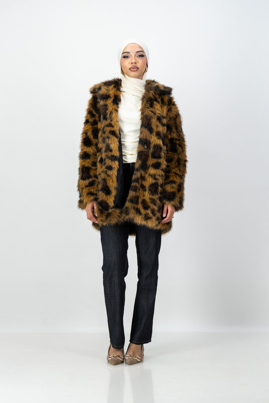 Nara Faux Fur Coat in Leopard