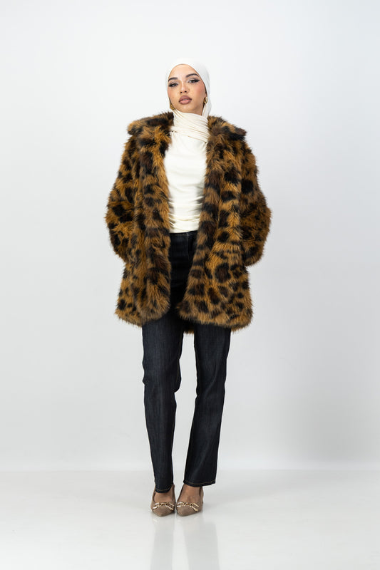 Nara Faux Fur Coat in Leopard