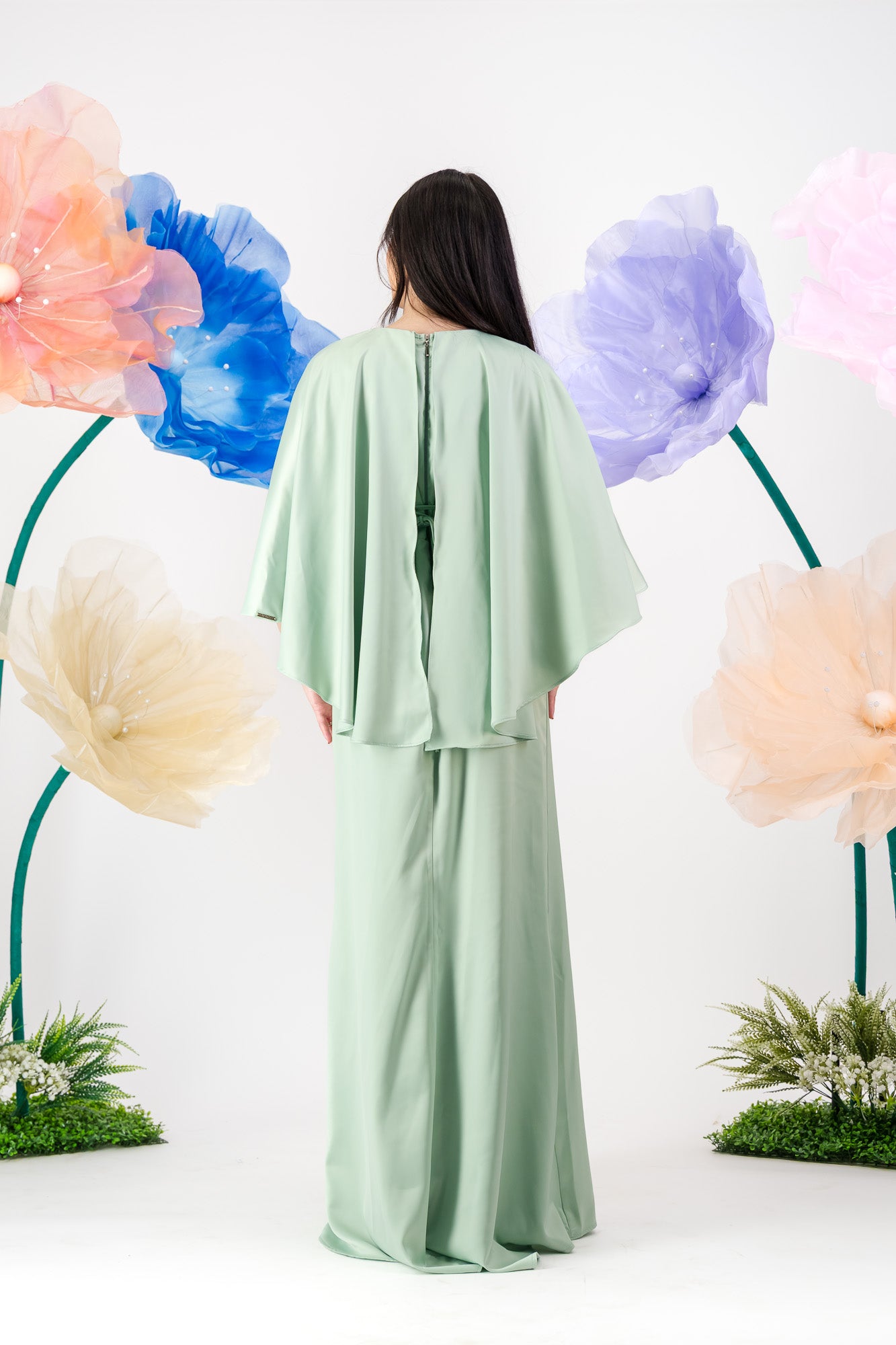 Roya Cape Gown - Spearmint