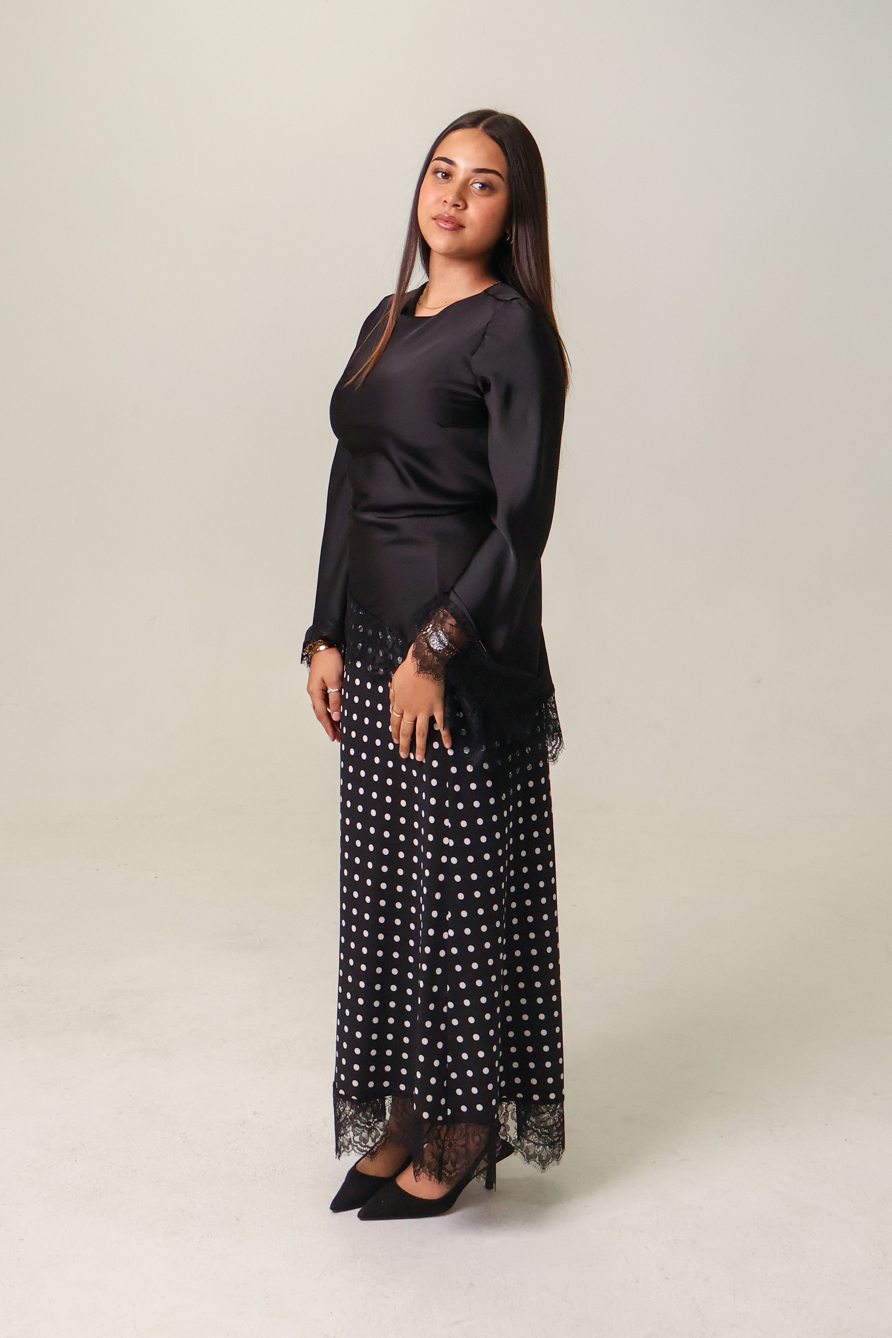 SABRIN SET - CLASSIC POLKADOT