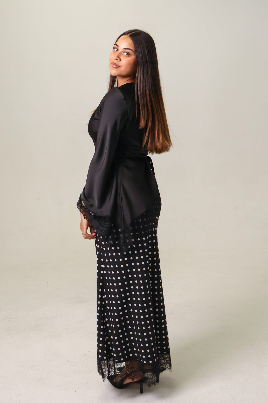 SABRIN SET - CLASSIC POLKADOT